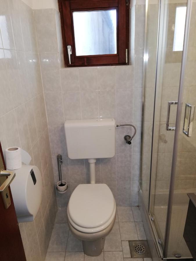 Apartmani Bono Primošten المظهر الخارجي الصورة
