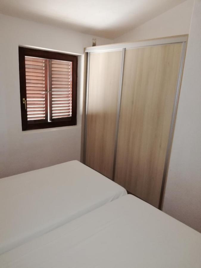 Apartmani Bono Primošten المظهر الخارجي الصورة